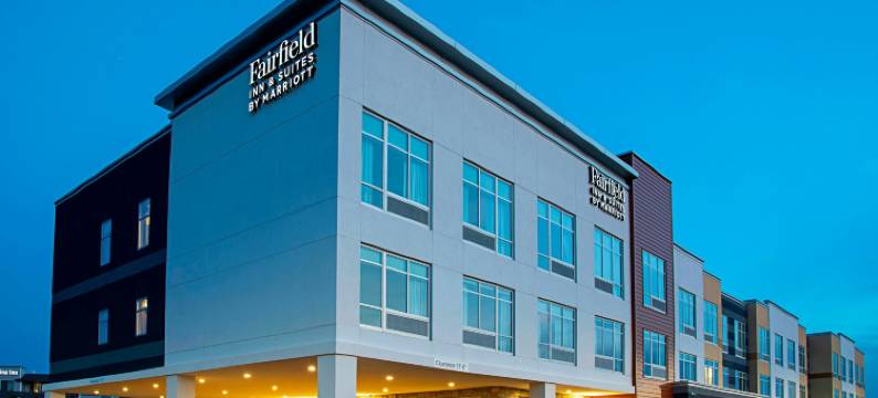 德卢斯海滨万枫套房酒店(Fairfield Inn & Suites Duluth Waterfront)图片
