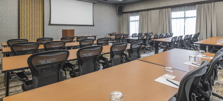 丹佛因弗内斯希尔顿高尔夫及 Spa 度假村酒店(The Inverness Denver, a Hilton Golf & Spa Resort)图片