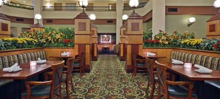 列克星敦希尔顿安泊套房酒店(Embassy Suites by Hilton Lexington/UK Coldstream)图片