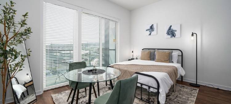 现代度假公寓，带私人阳台(Modern Studio Getaway w/Private Balcony)图片