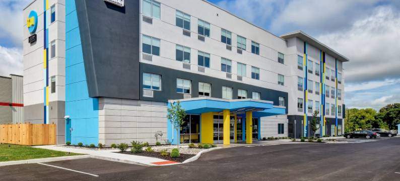 雪城卡米卢斯希尔顿Tru酒店(Tru by Hilton Camillus Syracuse)图片