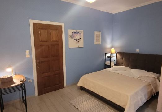 Lefkada Center Apartments Hotel Overview