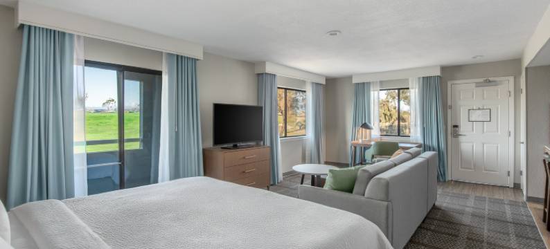 奥克斯纳德 - 里弗里奇驻桥套房酒店(Staybridge Suites OXNARD - RIVER RIDGE by IHG)图片