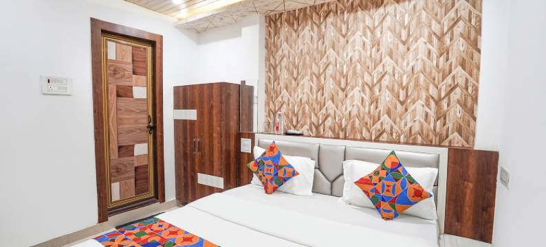 快乐住宿(The Pleasure Stay)图片