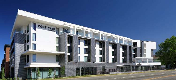 里士满斯科特区的万怡庭院酒店(Courtyard Richmond Scott’s Addition)图片