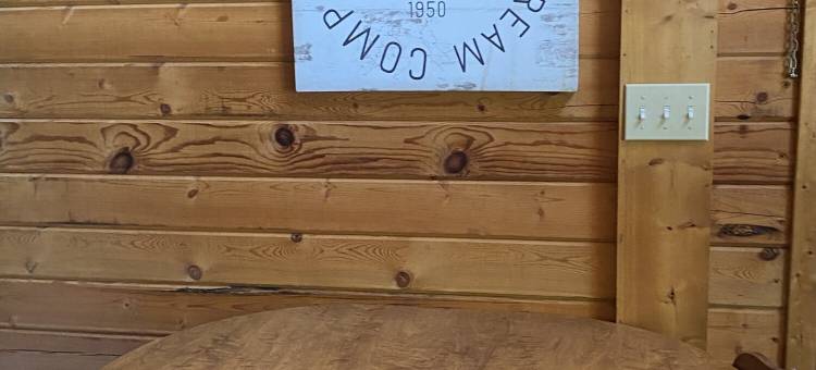 寇兹海文小木屋(Kozy Haven Log Cabin Rentals)图片