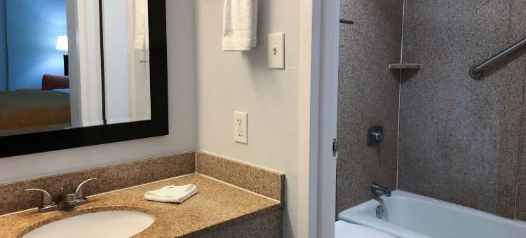 拉普拉斯Studio 6，洛杉矶(Studio 6 LaPlace, La)图片