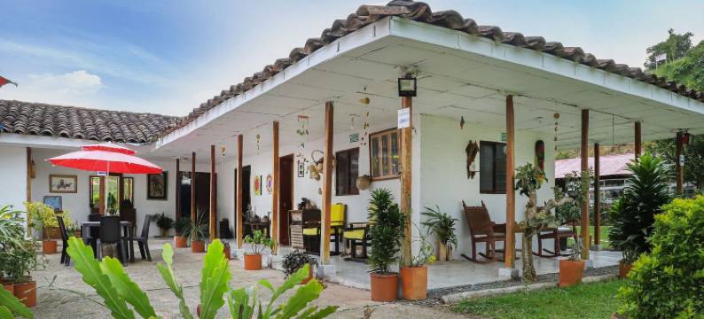 瓜亚卡内斯村舍酒店(Finca Hotel Los Guayacanes)图片