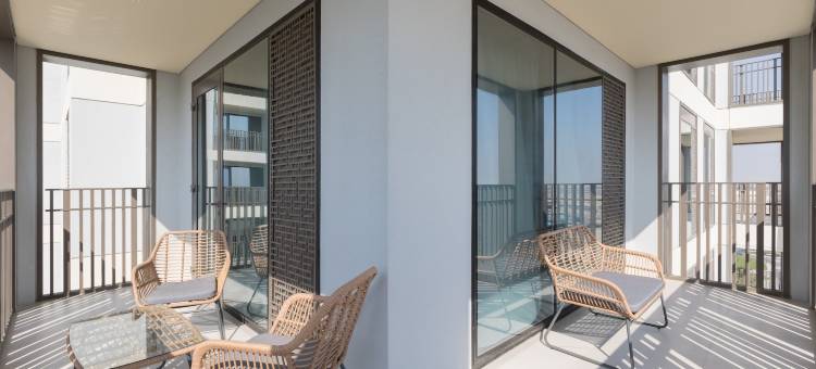 溪流海滩宽敞的带露台的3卧室(Creek Beach Roomy 3Br + Terrace)图片