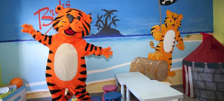 LIVVO塔里托谷酒店及水上乐园(Hotel LIVVO Valle Taurito & Aquapark)图片