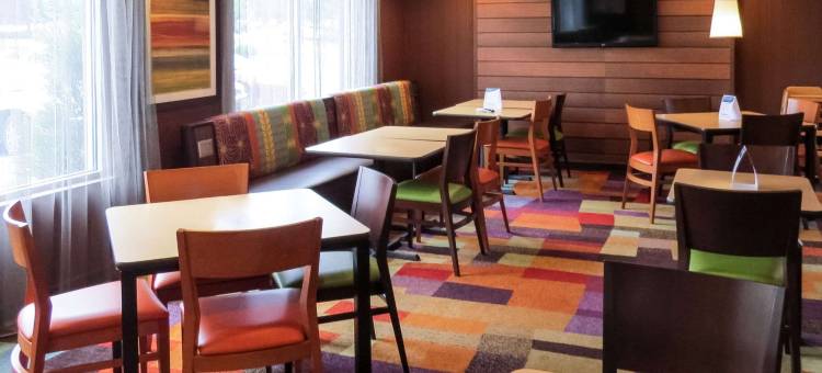 蔓越莓乡品质酒店(Quality Inn Cranberry Township)图片