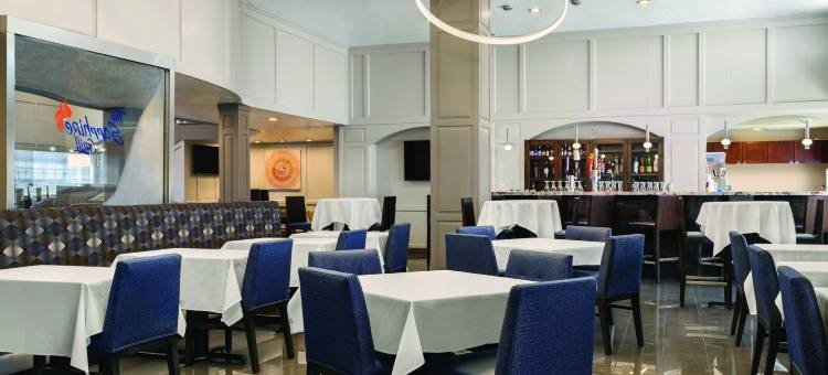 盐湖城机场丽笙酒店(Radisson Hotel Salt Lake City Airport)图片