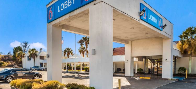 南卡罗莱纳佛罗伦萨 6 号汽车旅馆(Motel 6 Florence, SC)图片