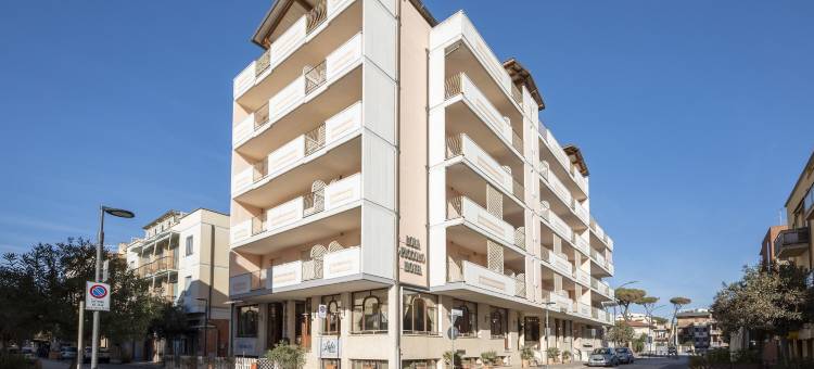 罗拉皮科洛酒店(Lola Piccolo Hotel e Appartamenti)图片