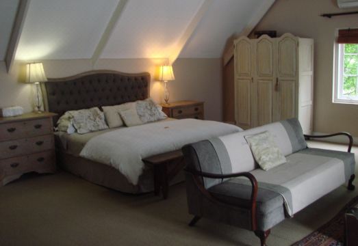 Die Waenhuis Guest House Hotel Overview