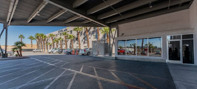 Ojos Locos的Hotel Jefe酒店(Hotel Jefe at Ojos Locos)图片