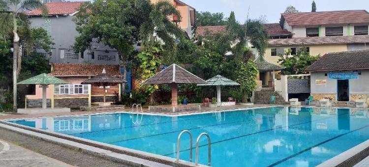 英坦酒店Purwakarta(Intan Hotel Purwakarta)图片