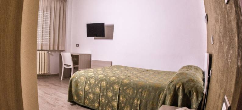 旅游酒店(Tourist Hotel)图片