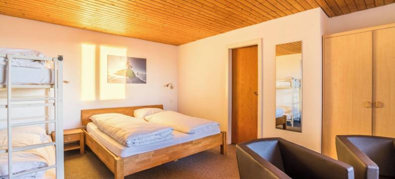 GALAAXY 山地旅舍(Galaaxy Mountain Hostel--Nur Mit der Gondelbahn Erreichbar)图片