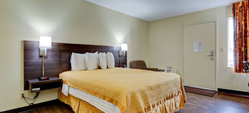 大陆酒店--夏洛特(Continental Inn - Charlotte)图片