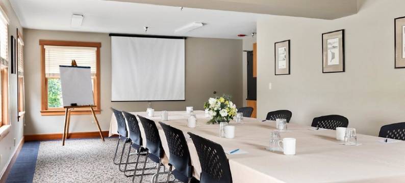 拉康纳频道小屋(La Conner Channel Lodge)图片