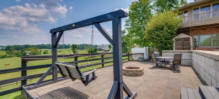 阿米什乡村度假屋，享牧场景观！(Amish Country Getaway w/ Pastoral Views!)图片