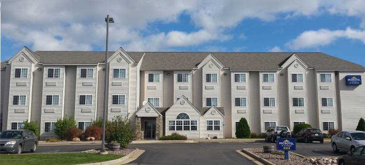 温德姆赖斯湖畔麦客达酒店(Microtel Inn & Suites by Wyndham Rice Lake)图片