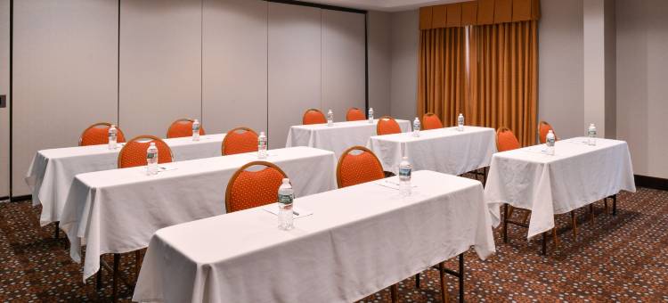 希尔顿欢朋套房酒店-普里茅斯(Hampton Inn & Suites Plymouth)图片