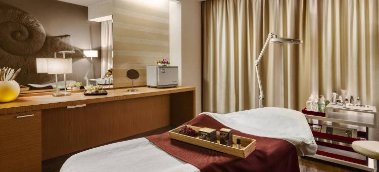 奥拉迪亚温德姆华美达酒店(Ramada by Wyndham Oradea)图片