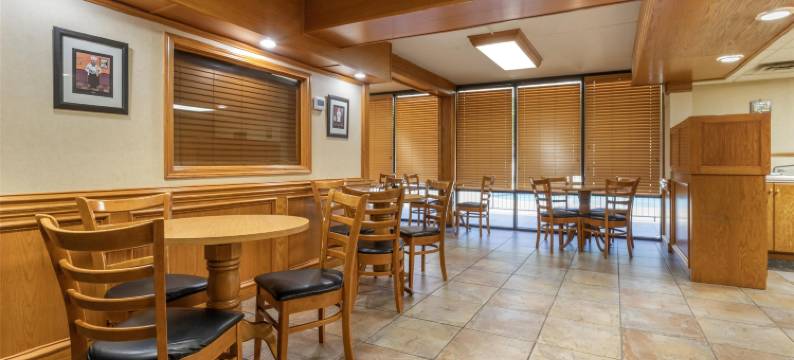 波托贝斯特韦斯特SureStay Plus酒店(SureStay Plus Hotel by Best Western Poteau)图片