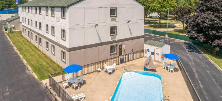 桑达斯基米兰6号汽车旅馆(Motel 6 Milan, Oh - Sandusky)图片