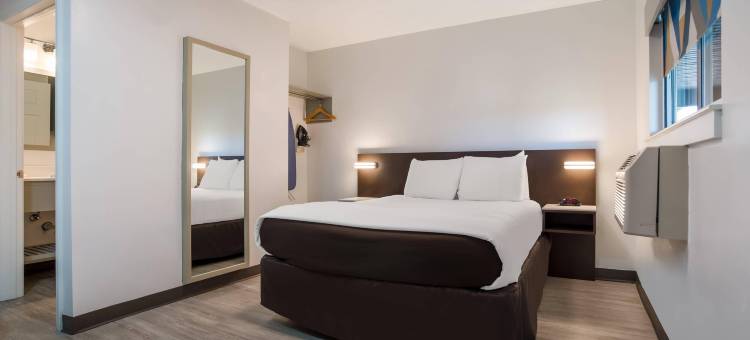 比洛克西北区郊区开放式客房(Suburban Studios Biloxi North Area)图片