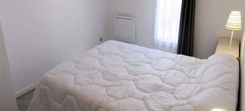 Houses & Villas for 5 People图片