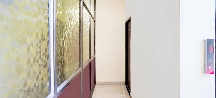 豪华SKR酒店(Hotel O Blw Kakarmatta Near Banaras Junction)图片