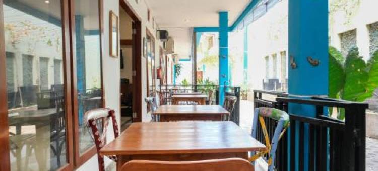 靠近马朗Gajayana体育场的RedDoorz Syariah(Urbanview Hotel Griya Surya Malang by RedDoorz)图片