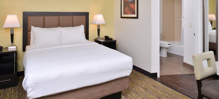 Candlewood Suites 博蒙特 by IHG(Candlewood Suites Beaumont by IHG)图片