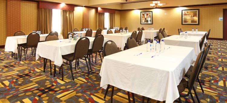 智选假日套房酒店范布伦 - 史密斯堡区(Holiday Inn Express & Suites Van Buren-FT Smith Area)图片