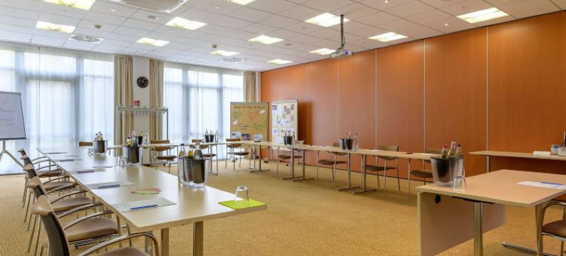 纽伦堡梅茨森特姆诺富特酒店(Novotel Nuernberg Messezentrum)图片