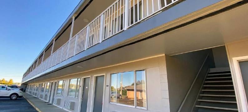 Lake Logan Inn图片