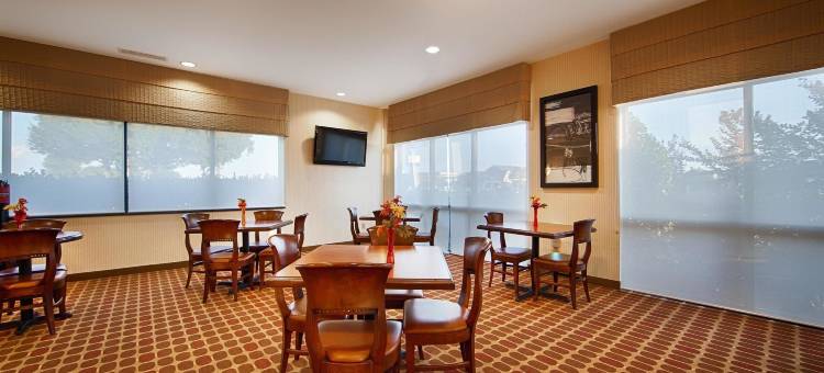 岩堡贝斯特韦斯特优质套房酒店(Best Western Plus Castlerock Inn  Suites)图片