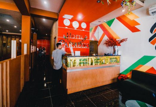 Reddoorz Plus Near Makassar Town Square Hotel Overview