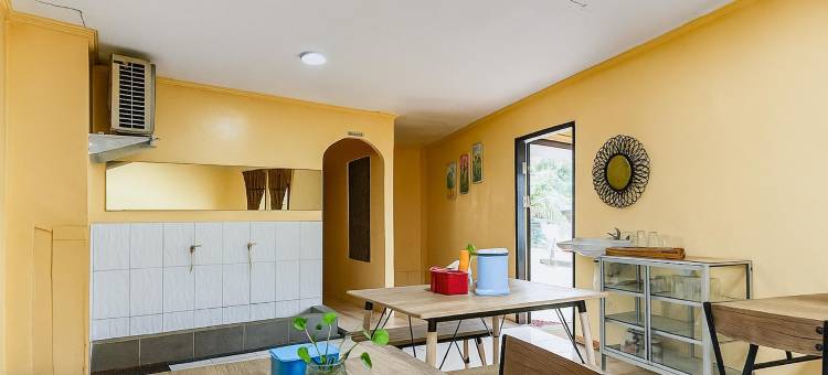 Namirah Syariah Guesthouse Balikpapan Redpartner图片