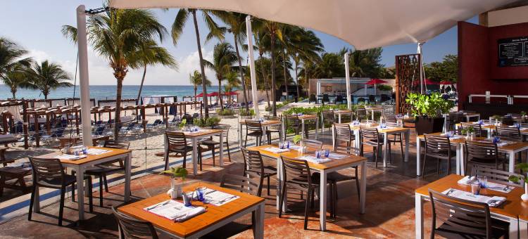 The Fives Beach Hotel & Residences图片