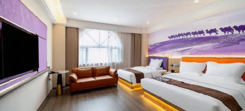 花兮语酒店(布尔津千湖路店)图片