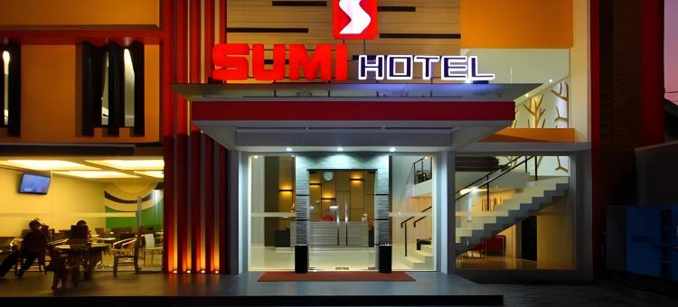 三宝垄邦利马苏米酒店(Sumi Hotel Simpang Lima Semarang)图片