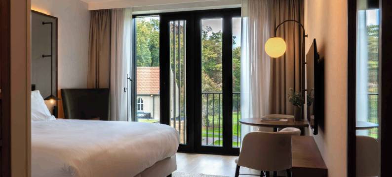 斯特嫩堡城堡(Kasteel Steenenburg)图片