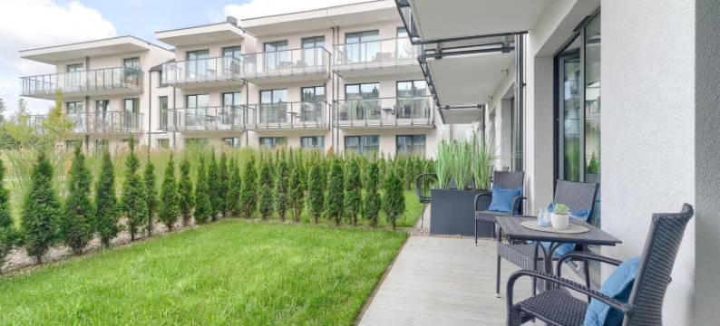 涅霍热的公寓，靠近波罗的海海滩(Ground floor apartment with a garden in Niechorze)图片