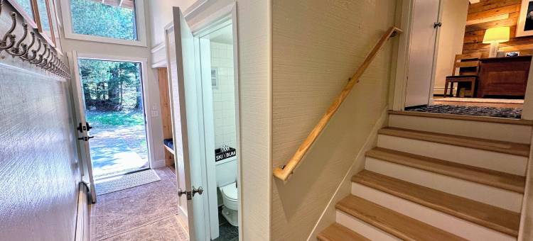 RB8 豪华布雷顿伍兹滑雪进出住宅(RB8 Luxury Bretton Woods Ski-in)图片