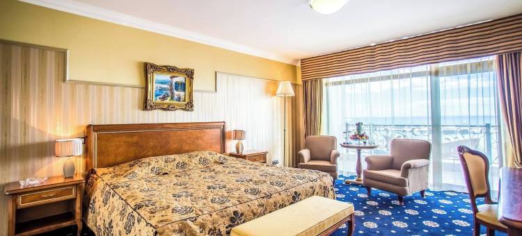 迪尼威滨海宫酒店(Hotel Palace Marina Dinevi)图片