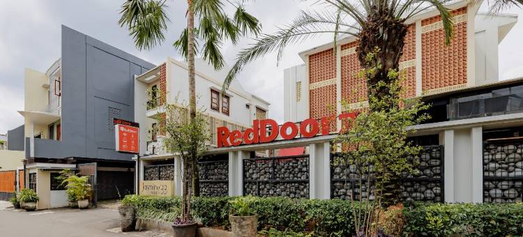 RedDoorz Premium Near Ragunan Zoo 2图片